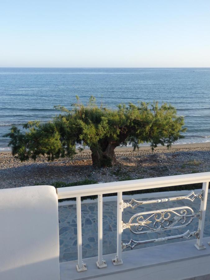 Coastal Apartment Christina 2 Makriyialos Bagian luar foto