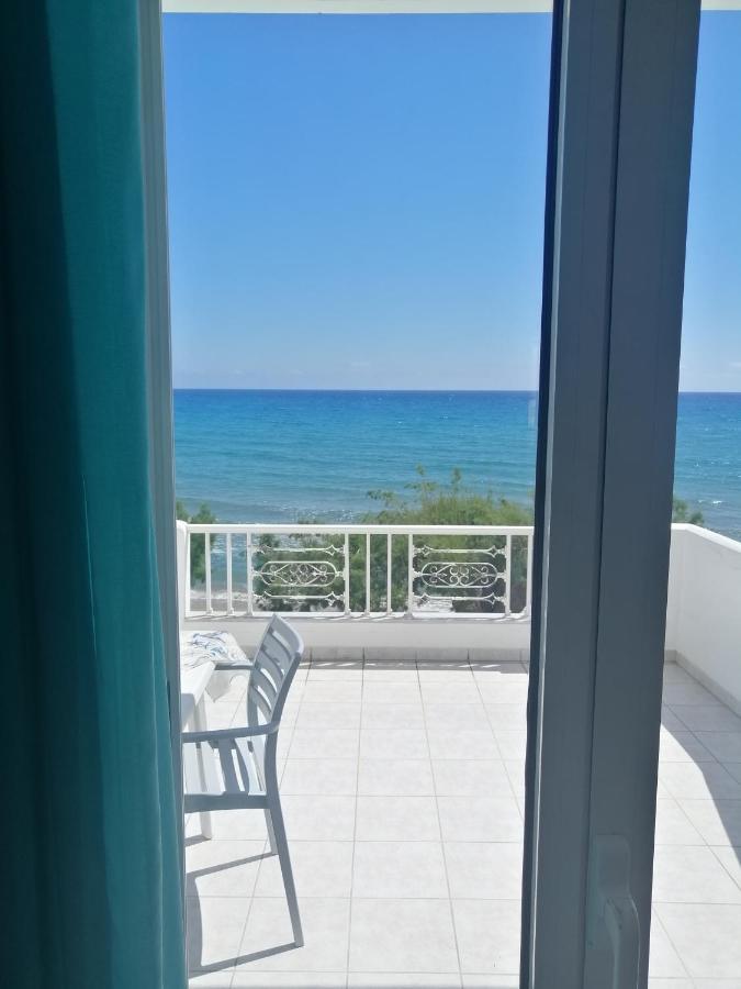 Coastal Apartment Christina 2 Makriyialos Bagian luar foto